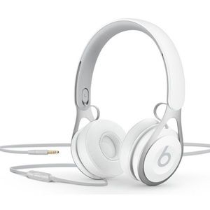 White Beats by Dr. Dre